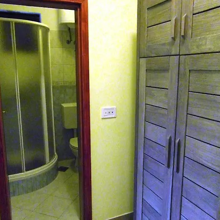 Apartments Podstrana *
