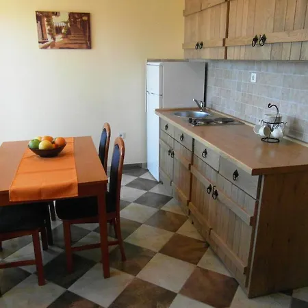 Apartments Podstrana * Podstrana